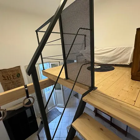 Apartment San Lazzaro House A Few Steps From The Center Lecce